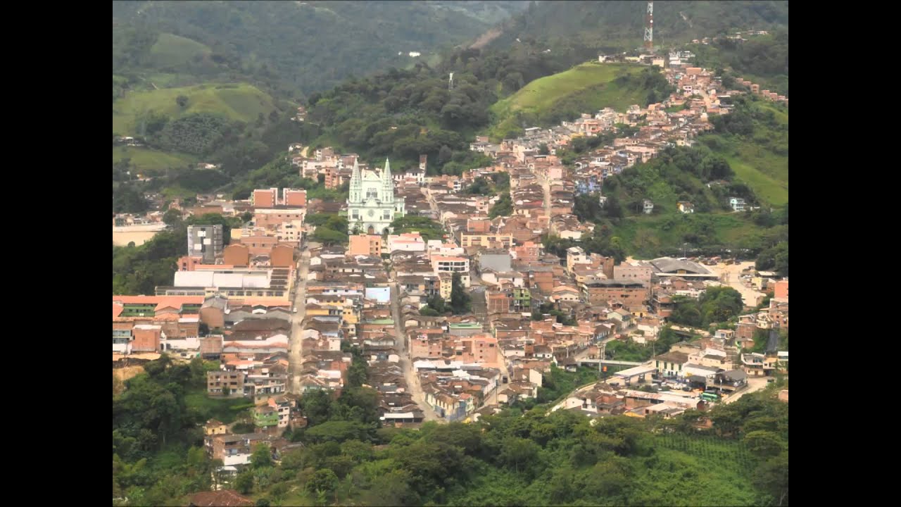 MUCHACHITA FABIO ESGUERRA CARRILERA R12 SIN ANIMO DE LUCRO