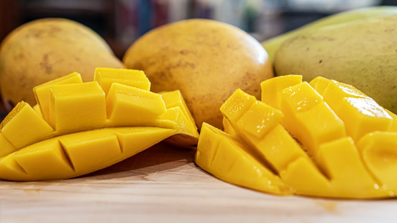 Spring Means Ataulfo Honey Mangos!