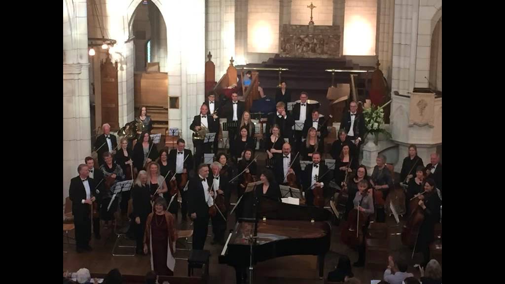 CHOPIN, Frédéric François: Piano Concerto No.2 in F minor Op 21, II. Larghetto