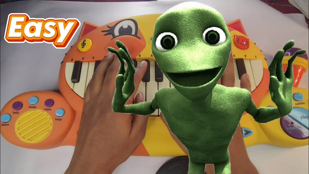DAME TU COSITA Green Alien Dancing Meme - But On A Cat Piano Cover By Banapop