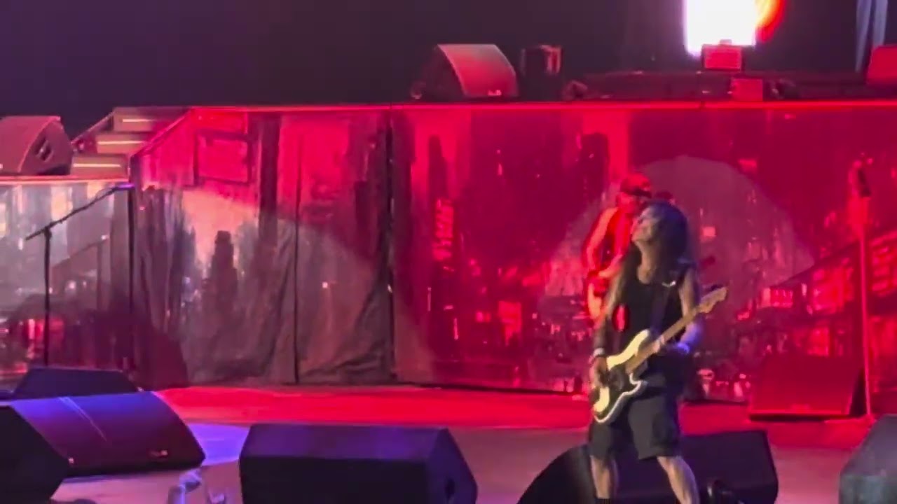 Heaven Can Wait - Iron Maiden - Future Past Tour Vancouver 2023