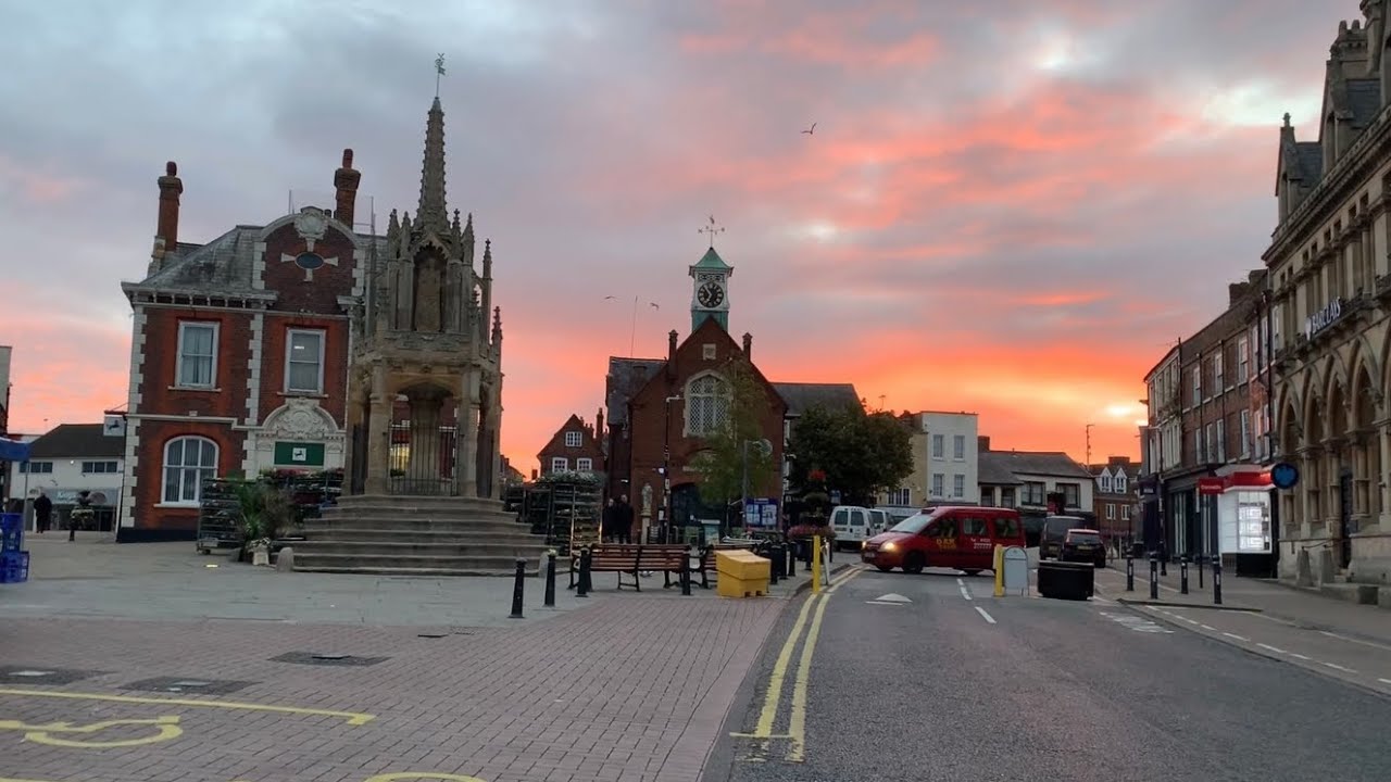 Leighton Buzzard Town Centre - Bedfordshire England