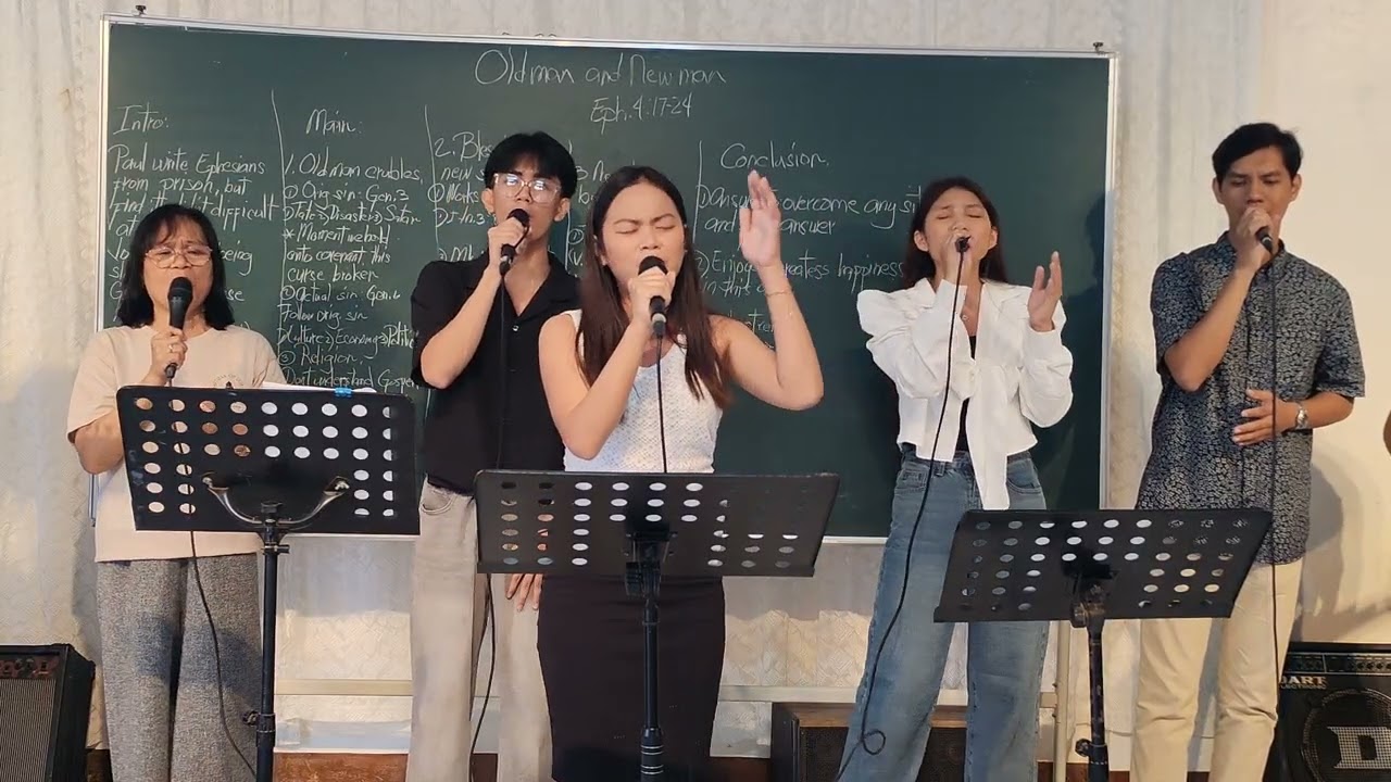 Title: Ako'y binago Niya