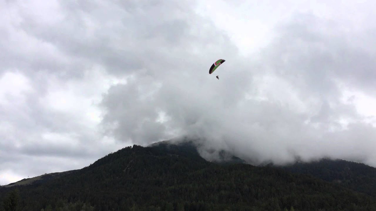 Paragliding Seefeld Landung