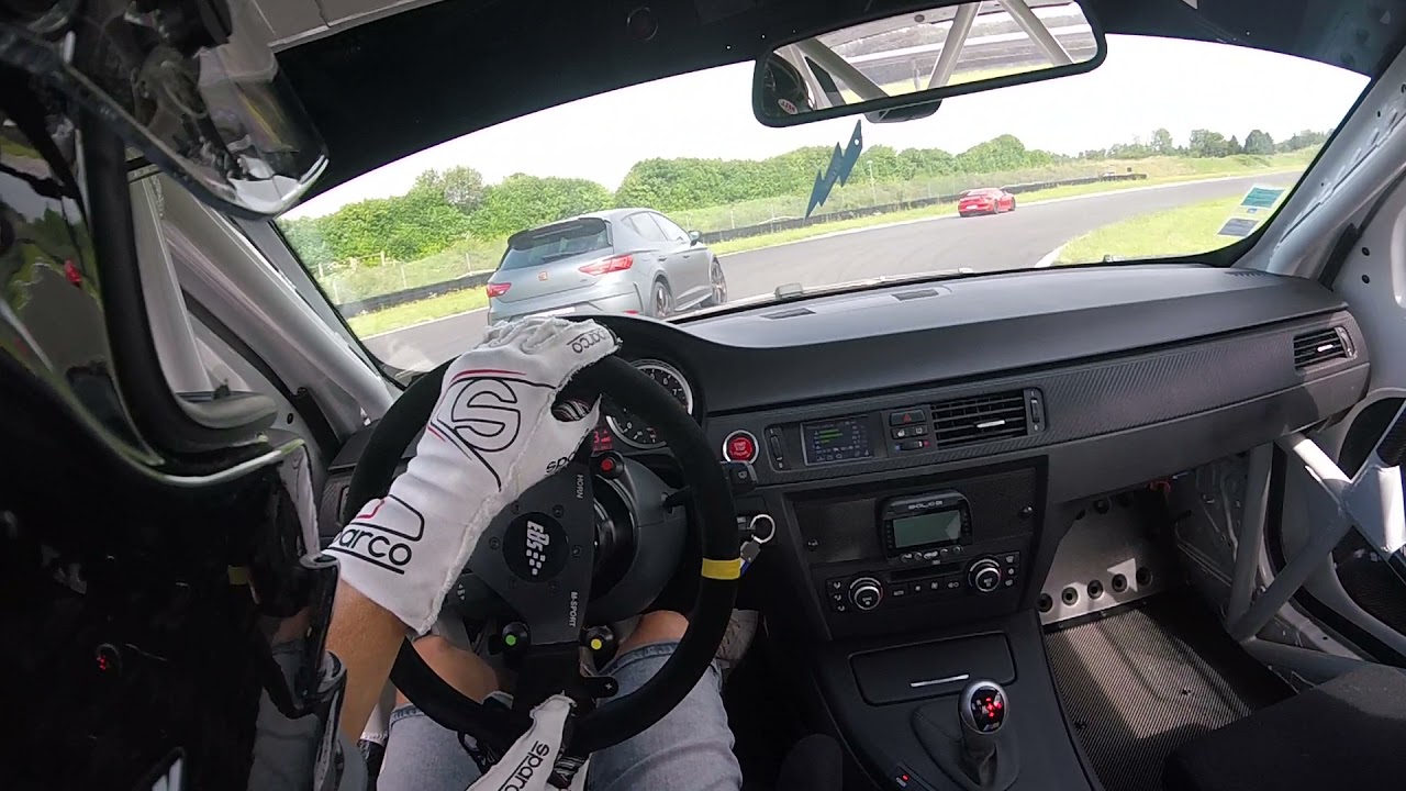 m3 e92 et seat leon cupra R funlap bresse