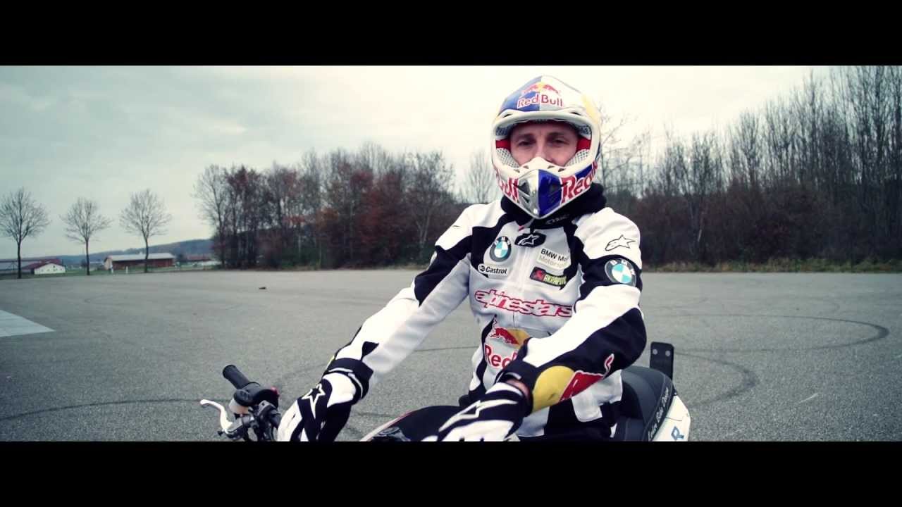 Chris Pfeiffer celebrates 100 000+ Akrapovič Facebook Likes