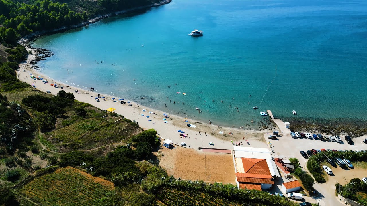 Plaža Vela Pržina 2024. Beach Vela Przina. Lumbarda, Korčula island, Croatia.