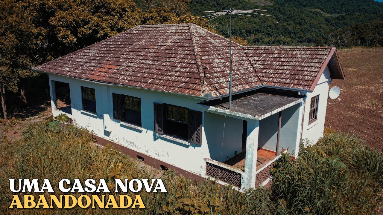 TIVEMOS QUE SAIR ÀS PRESSAS DESTA CASA ABANDONADA QUANDO DESCOBRIMOS O QUE TINHA ALI!