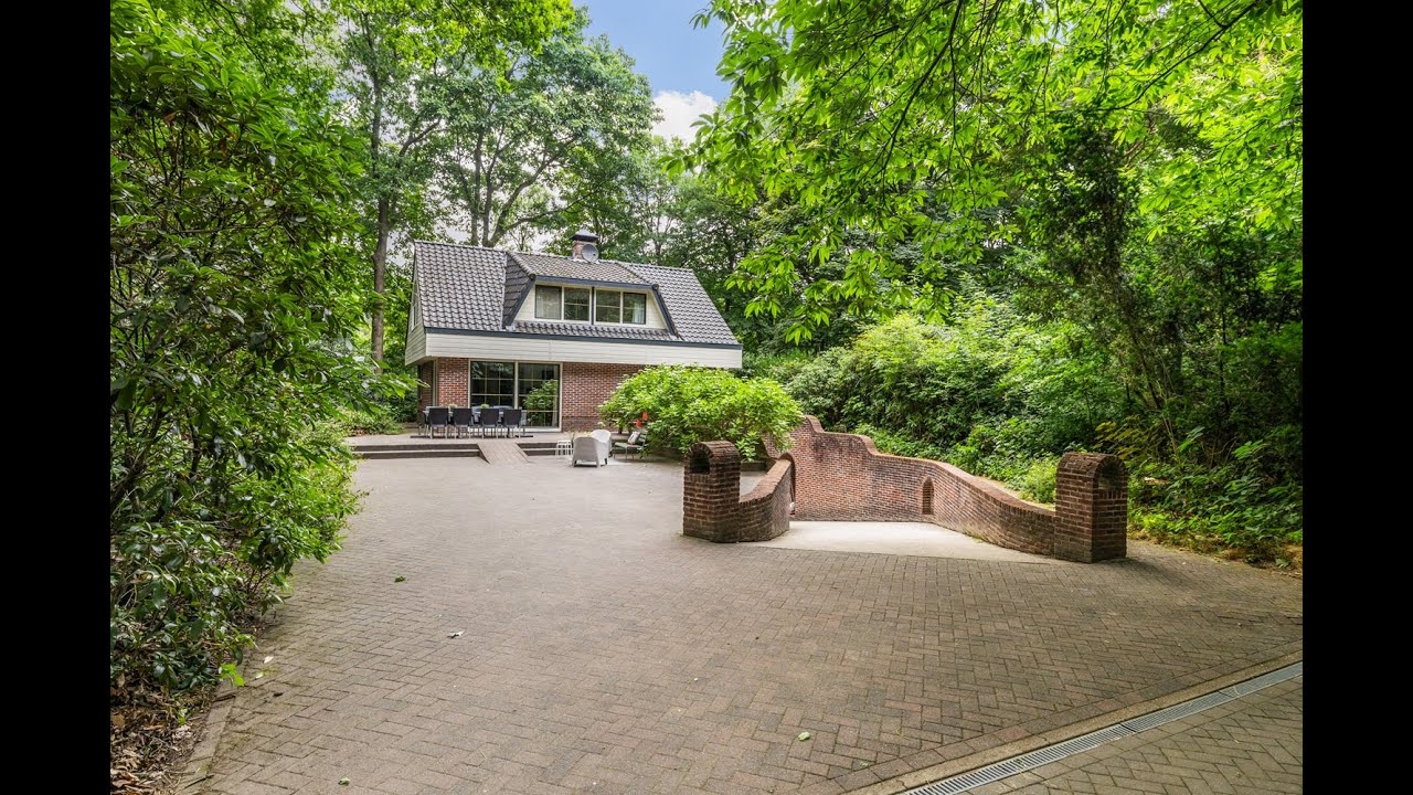 Henk Bos Makelaardij - Recreatiewoning in het bos met 7 slaapkamers en zwembad! Engweg 59 Lunteren