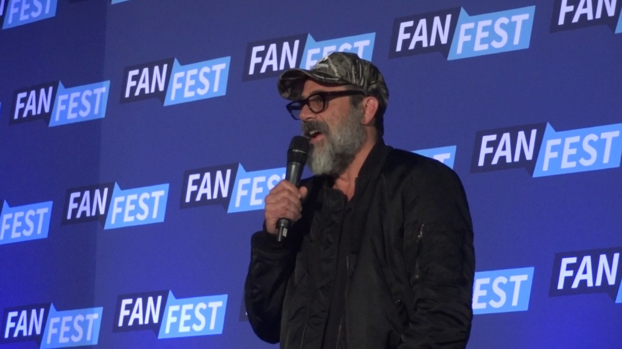 Jeffery Dean Morgan Unleashed Walker Stalker Chicago 2017 Panel Part 1