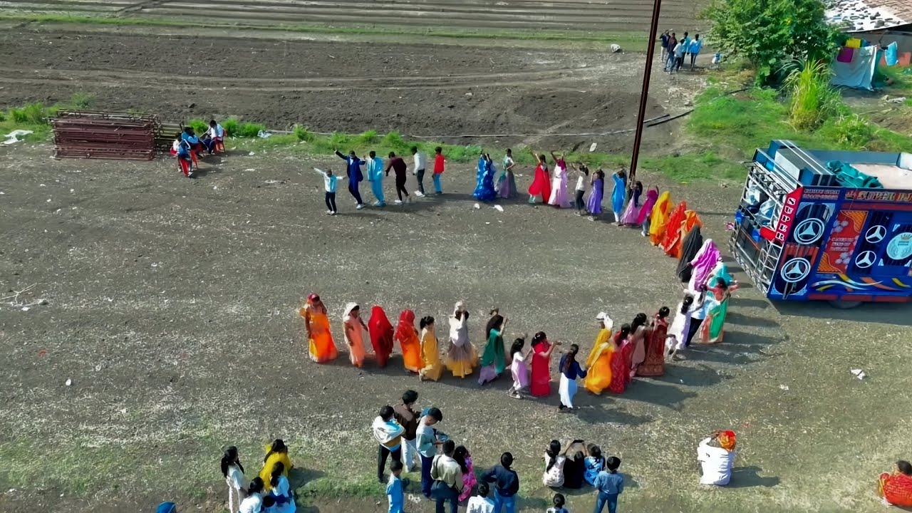 Janudi Ni Lal Gagari Gol Mol Gume Mere Lal Gagari New Song Dance Video #dance #gujaratitimli 