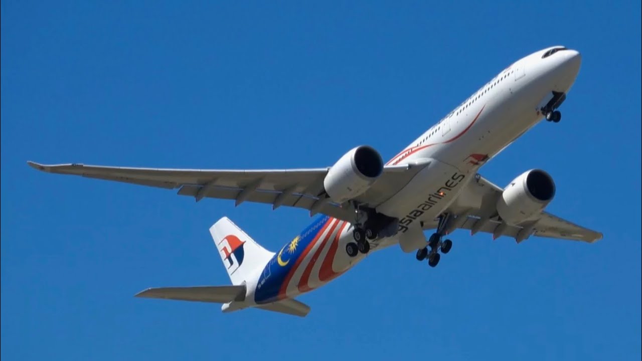 8 Heavy RW16 Afternoon Departures | Melbourne Airport Plane Spotting | 28/12/2025 [FULL HD]