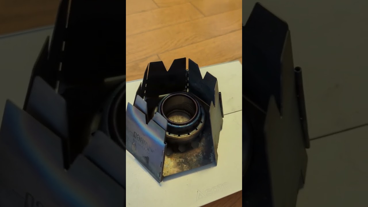 アルコールストーブとバーゴヘキサゴンウッドストーブでお湯沸かし