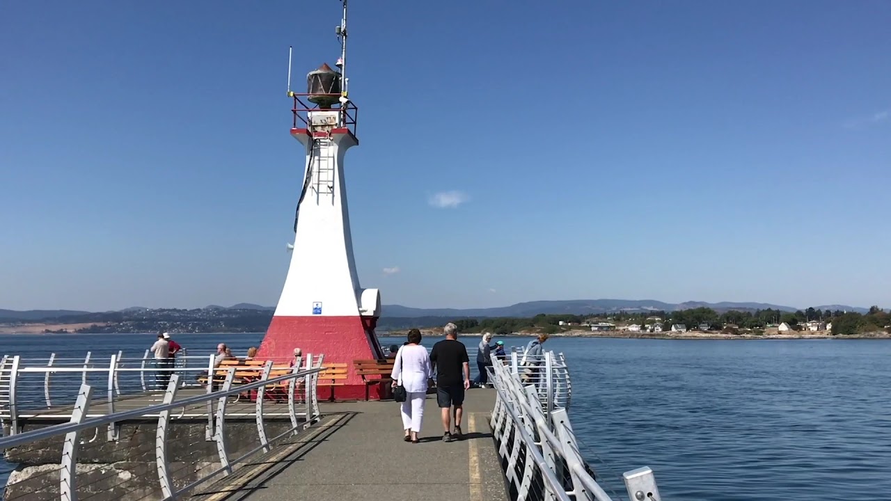 Best places to visit in Victoria, British Columbia - Ogden Point Breakwater