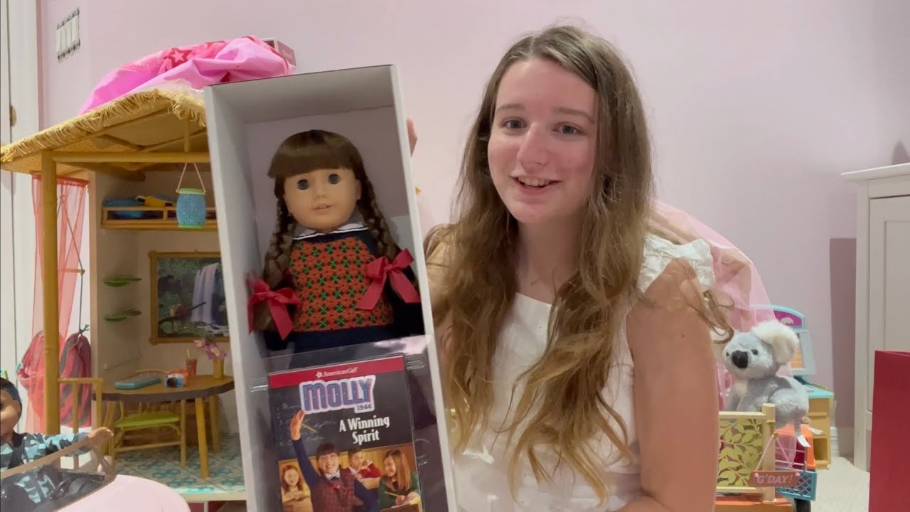 Unboxing American Girl Doll Molly | Emma Cole