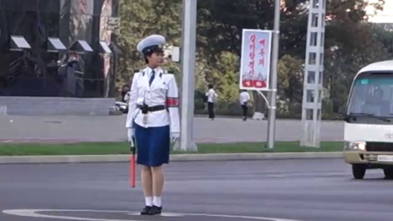 Traffic Lady in North Korea 2
