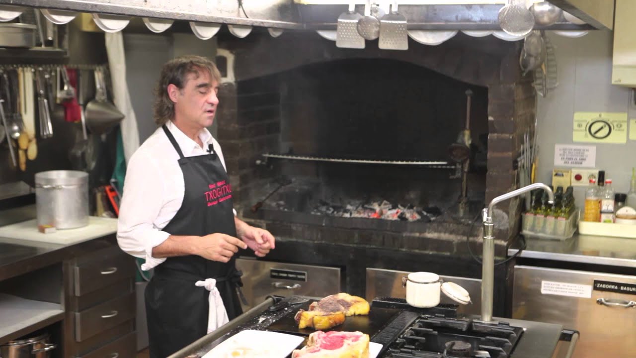 DISCOVER THE “TXULETON” - Txogitxu beef, is the best in the world