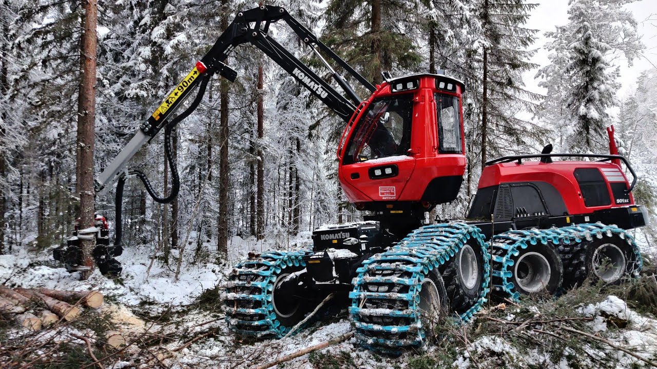 Uudella motolla aukkoa II Komatsu 901 c93