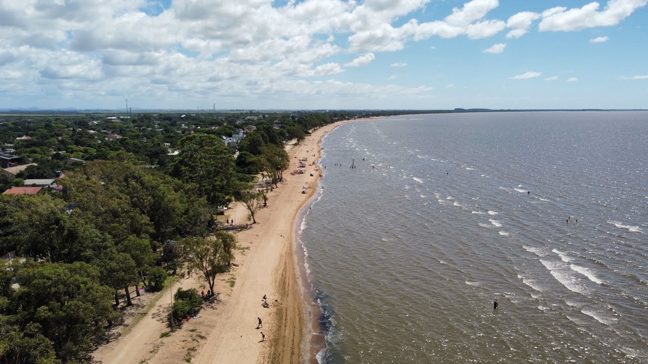 PRAIA 🏖️ COSTA DOCE EM ARAMBARÉ DOMINGO 1º DE MARÇO DE 2026,DIA DE MUITO SOL E CALOR 