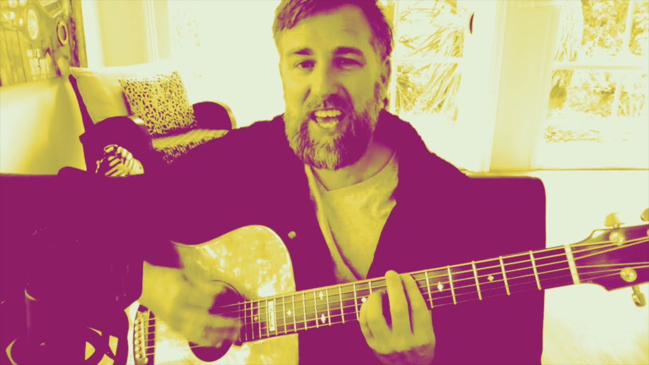Average Guitar Tutorials with Josh Pyke - Circle of Light