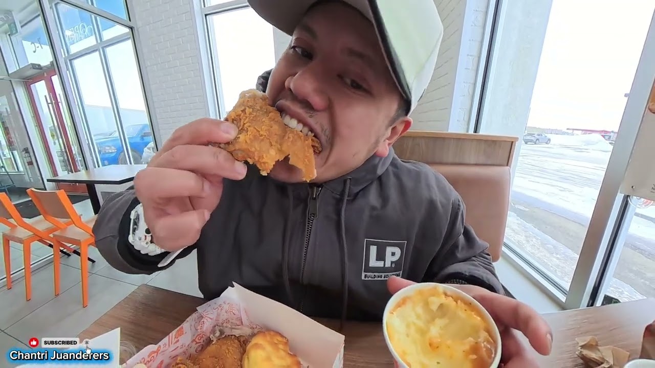 POV WARNING: This Fried Chicken Will Make You Hungry 🍗 POV Mukbang