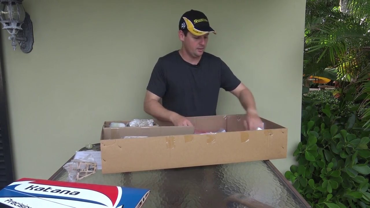 Precision Aerobatics Katana 52 unboxing video by Hans Kahlert