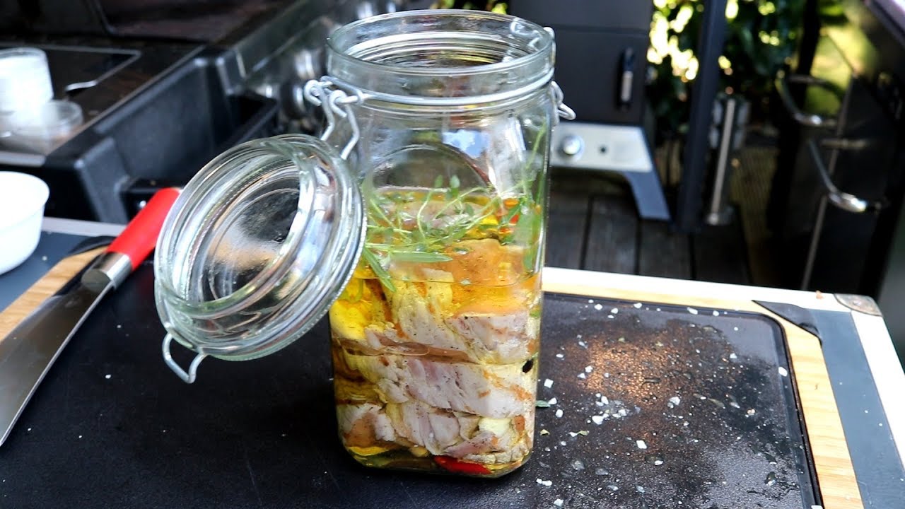 Schweinefilet in Öl langsam gegart