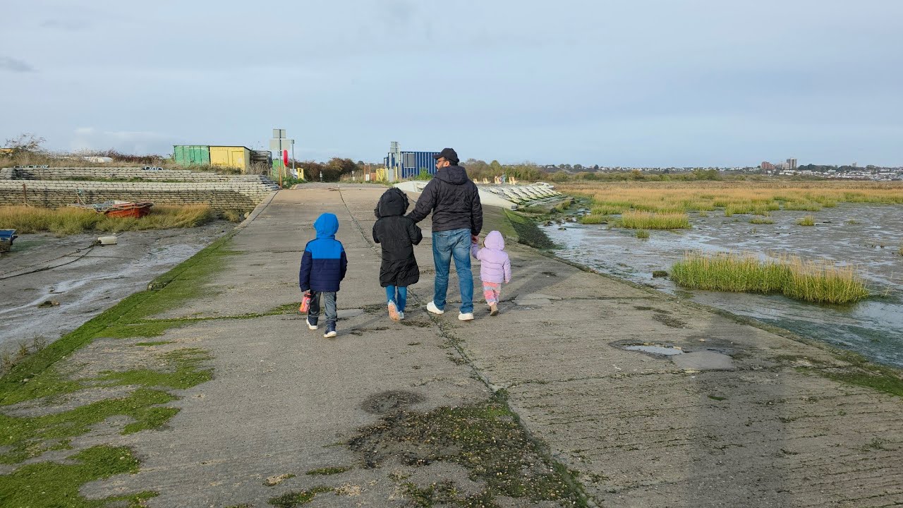 Visit  Leigh-on-Sea with Kids, Essex England 2025 