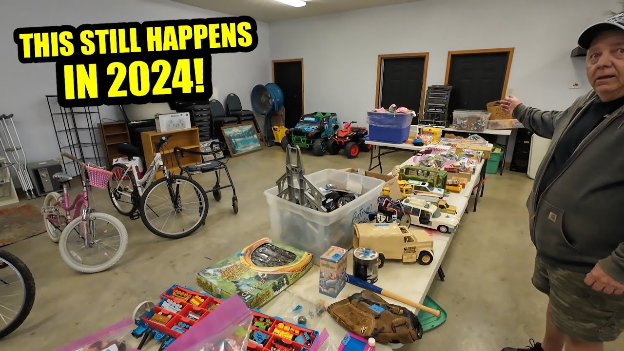 $2000 VINTAGE POKÉMON GARAGE SALE JACKPOT!