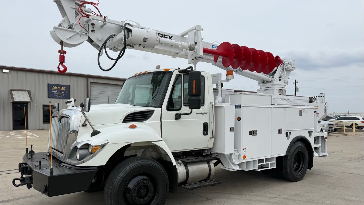 2012 International 7400 Digger Derrick/Crane Truck 59k miles 2k PTO Hours Terex 47 FT Sheave w/Auger