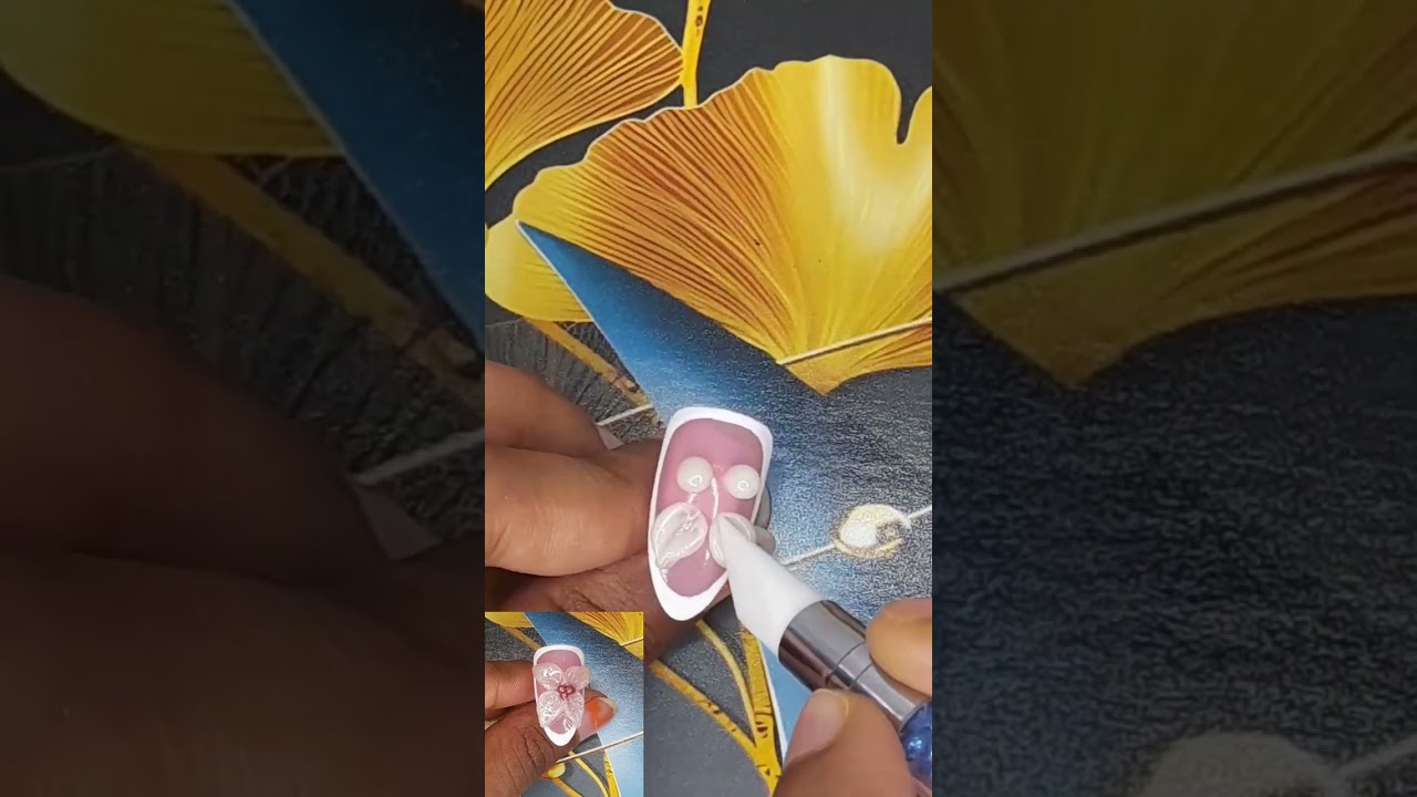 Press on nails design with CoConails.