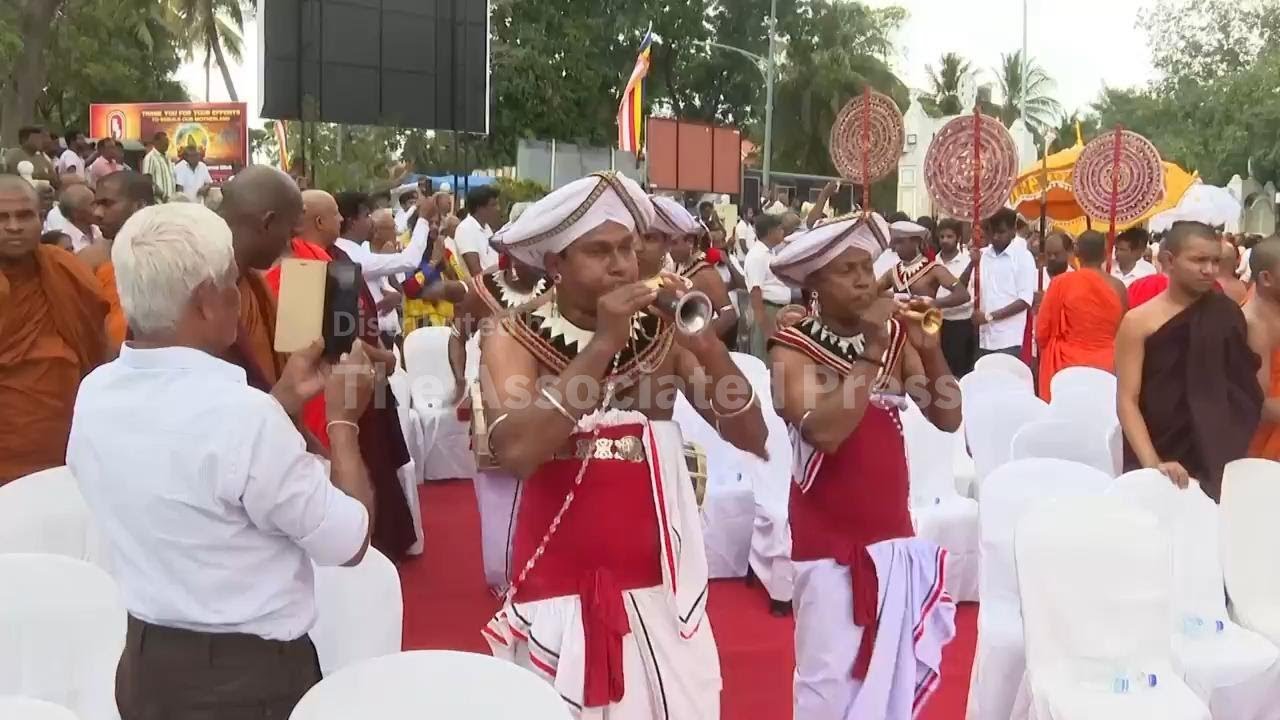 Buddhist monks rally in Sri Lanka to pressure the government for a wider role in affairs of state