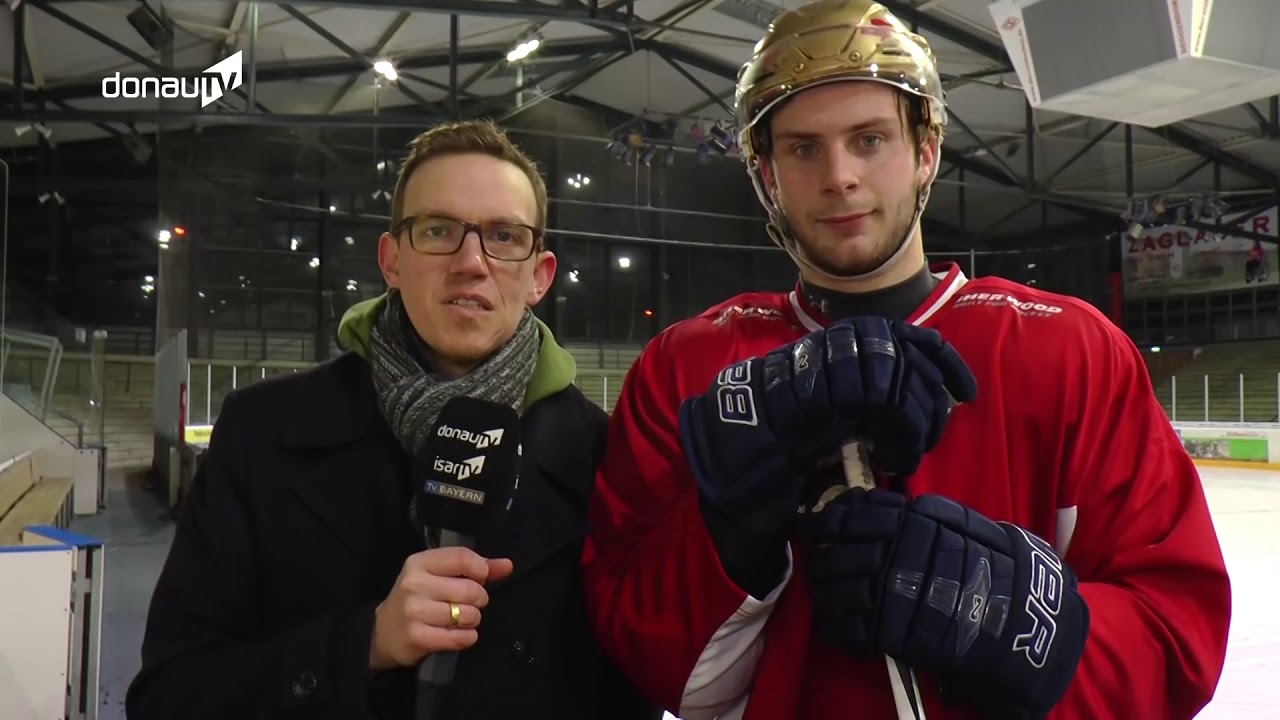 Schokolade statt Eishockey-Puck – Weihnachts-Challenge mit DSC und EVL!