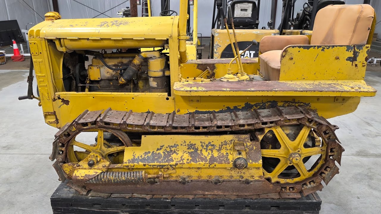 Caterpillar TEN 1929 Tractor RUNNING!
