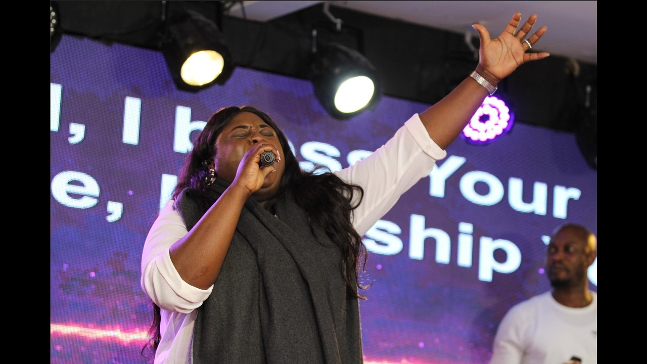 Powerful Worship with TobiLoba at KingsWord International Church #proskuneo