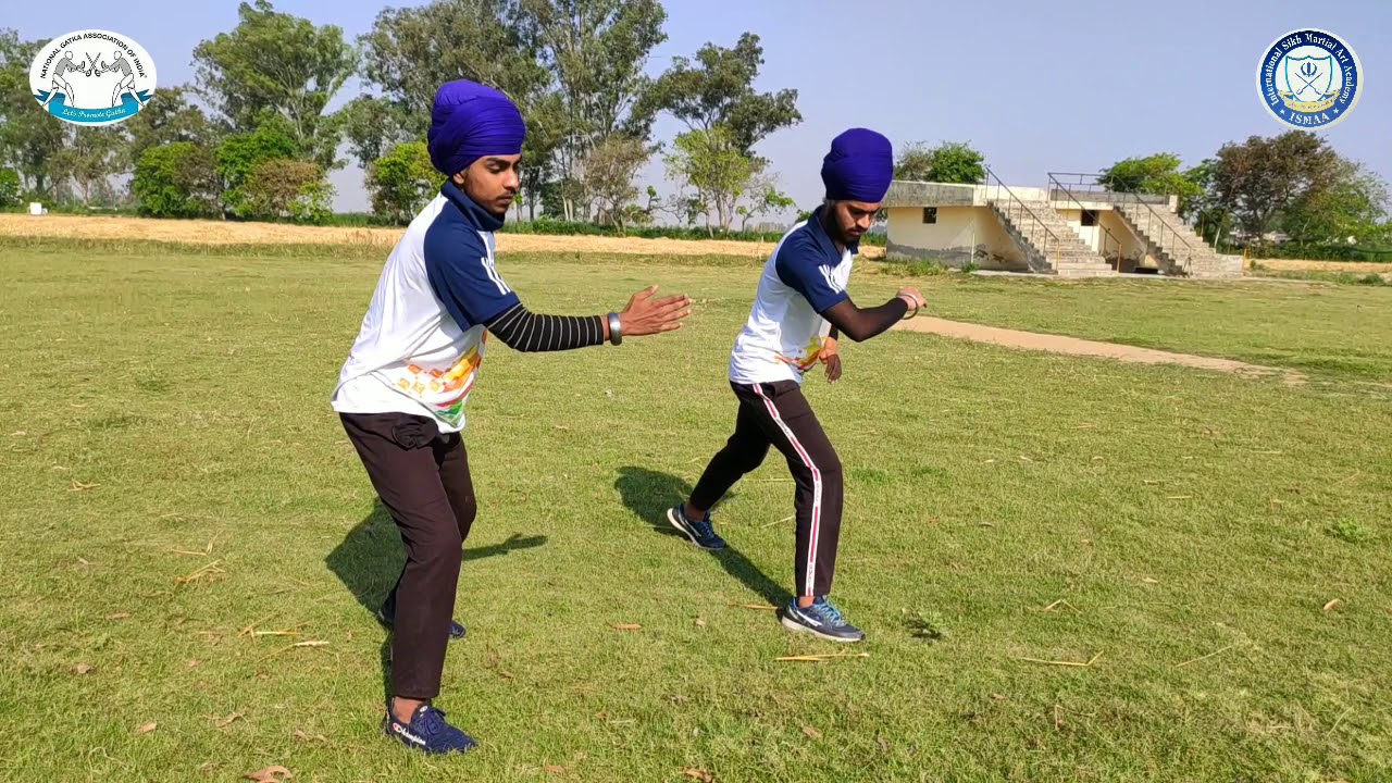 Gatka Paintra (ਪੈਂਤੜਾ) in martial art Gatka demonstration