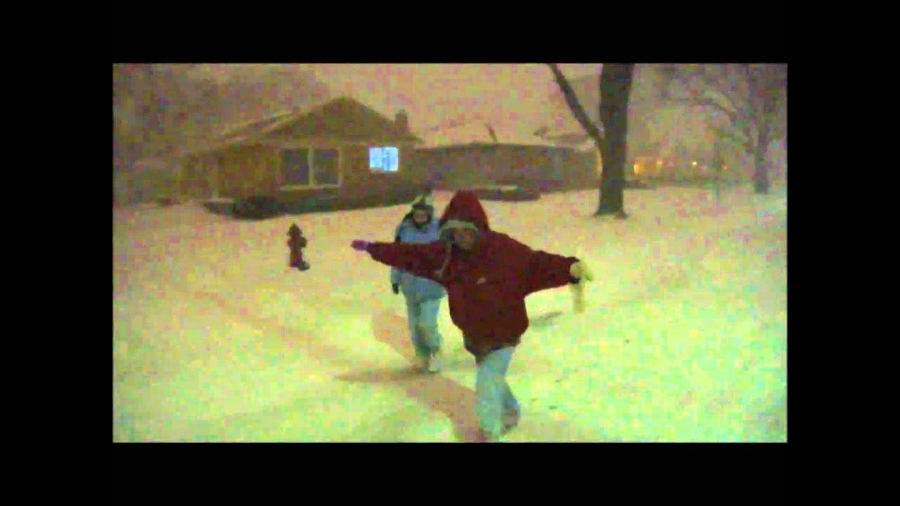 2011 Chicago Blizzard footage with Jim Cantore Thunder Snow