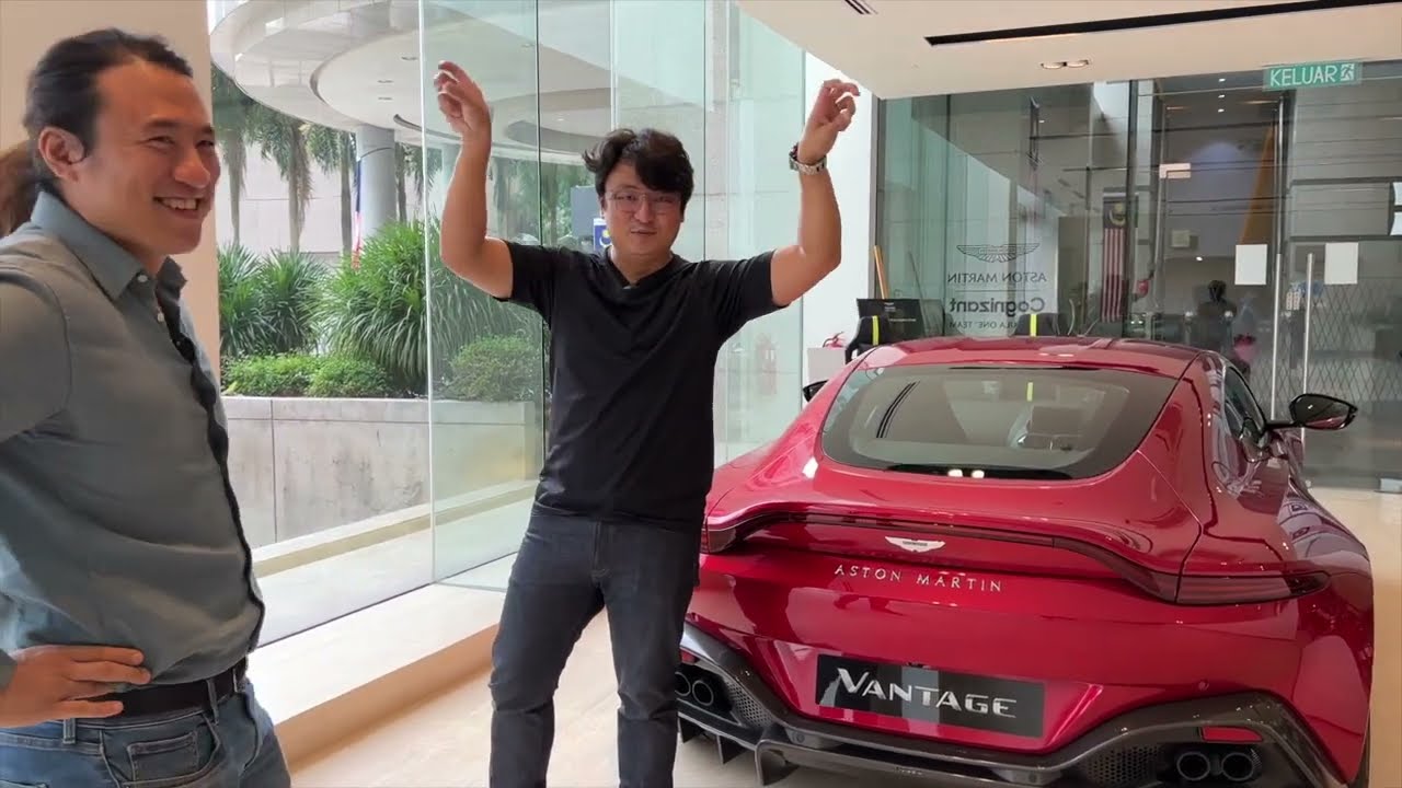 My colleague Thomas wants to buy an Aston Martin Vantage?! | Evomalaysia.com