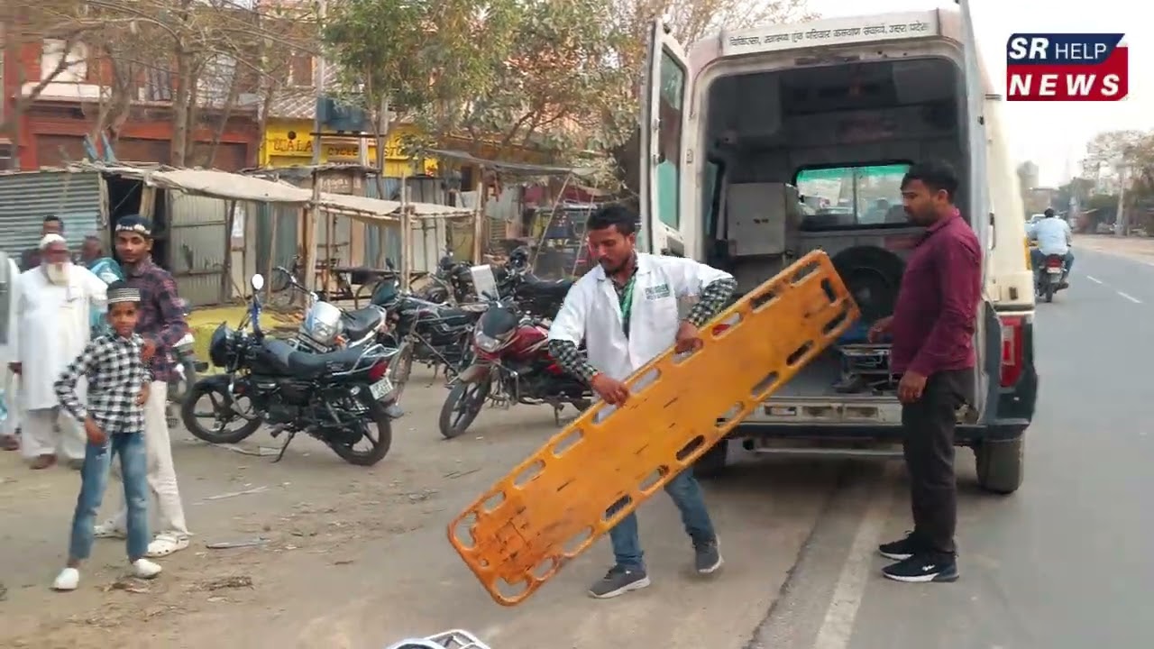 #rampur मिलक कस्बा में एक व्यक्ति गंभीर नशे की हालत में सड़क किनारे पड़ा हुआ मिला। स्थानीय लोगों ने 