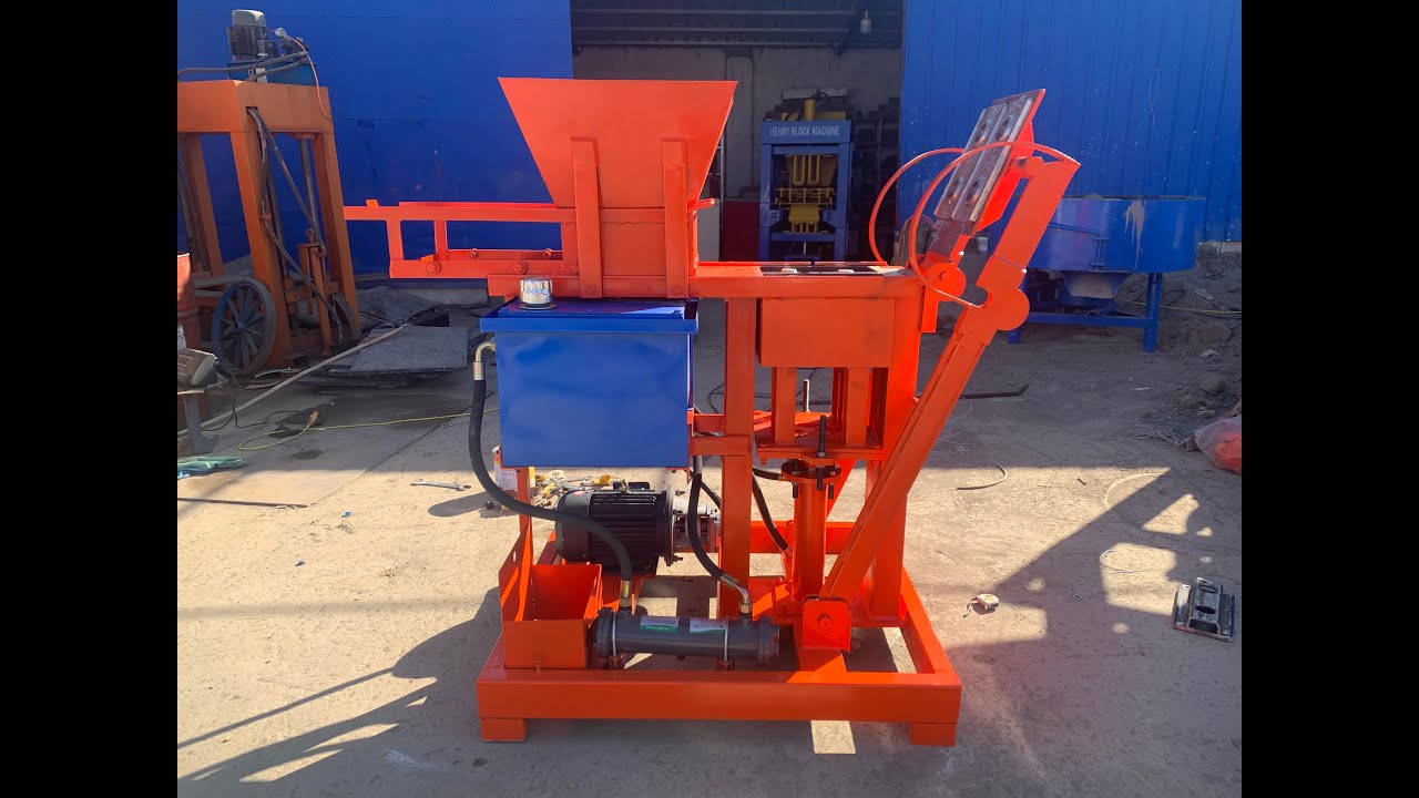 ECO-BRAVA XM2-25 clay interlocking hydraform brick making machine to Gabon