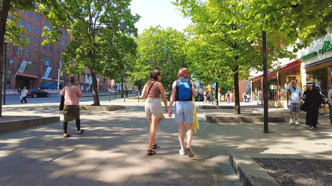 Early Summer Vibes in Helsinki Center