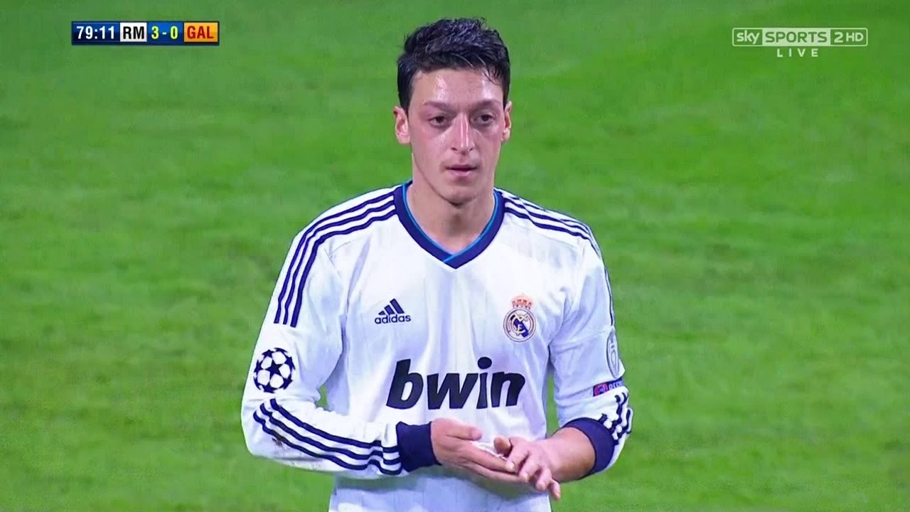 Mesut Özil vs Galatasaray (Home) 12-13 HD 720p by iMesutOzilx11