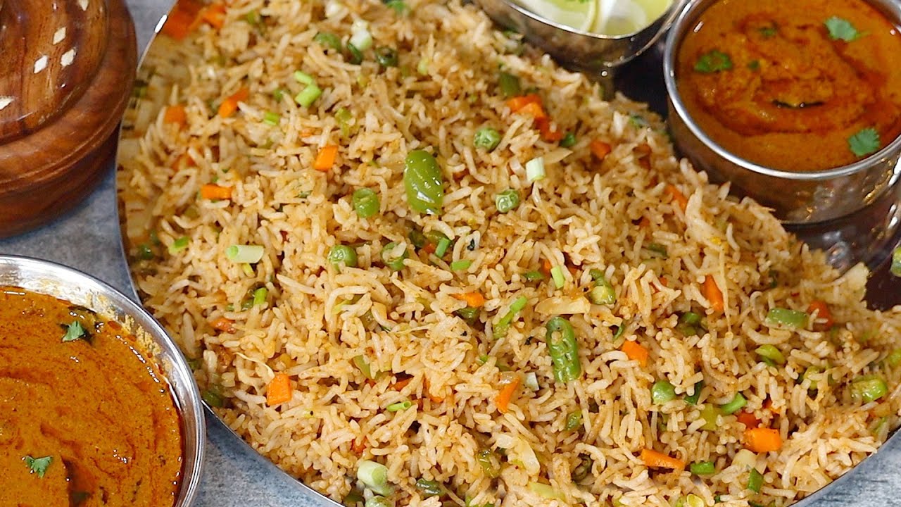 సులభమైన పద్దతిలో లంచ్ లోకి సూపర్ గా ఉండే Best Combo👌 Street Style Veg Fried Rice With Sherva Gravy 😋