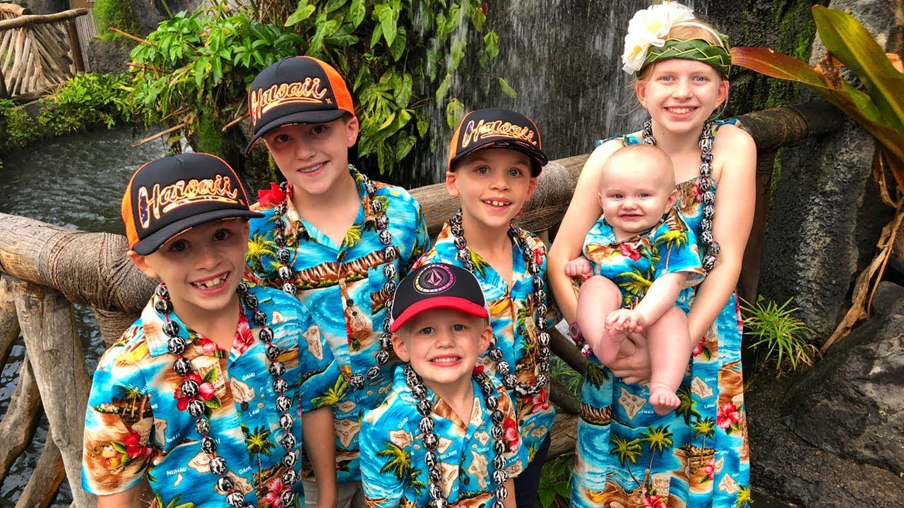 We caught 4 Fish!! Family Fun Pack at the Polynesian Cultural Center