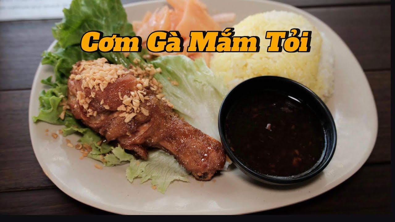 Cơm Gà Mắm Tỏi | Gấu Mèo Ở Sài Gòn