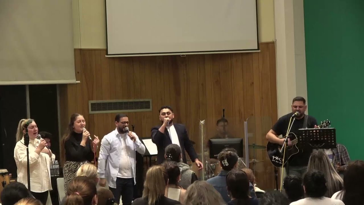 Hrisiyan İlahiler | Dua ve tapınma gecesi
