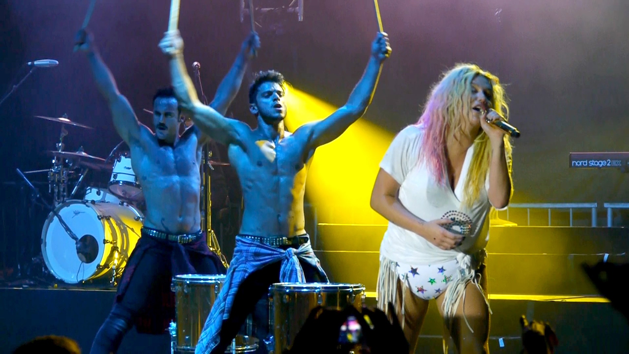 Kesha San Diego Pride 2016 Encore: Timber & Die Young