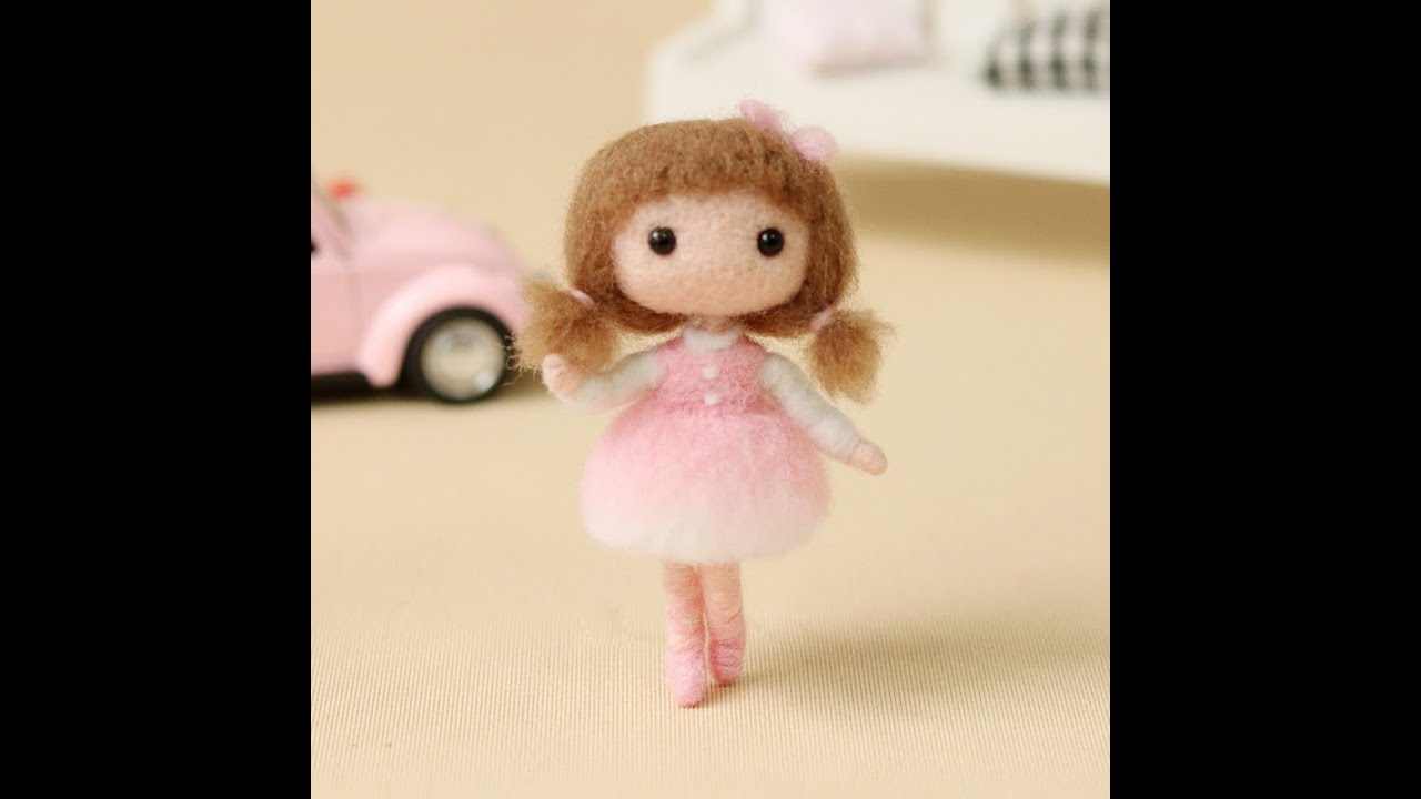 A0359 Pink dress princess girl wool needle felting
