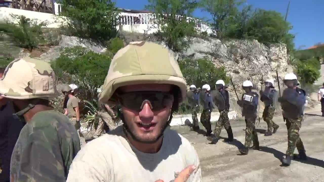 Defensie vlogt: Melvin in de West. #4 Trainen voor noodsituaties