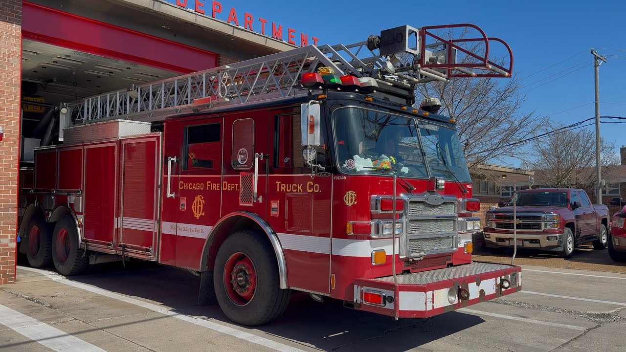 Chicago fire dept Ambulance 69 Truck 54 responding 